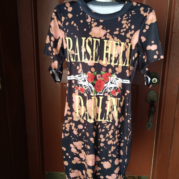 Women dress - Picture 6 of 6